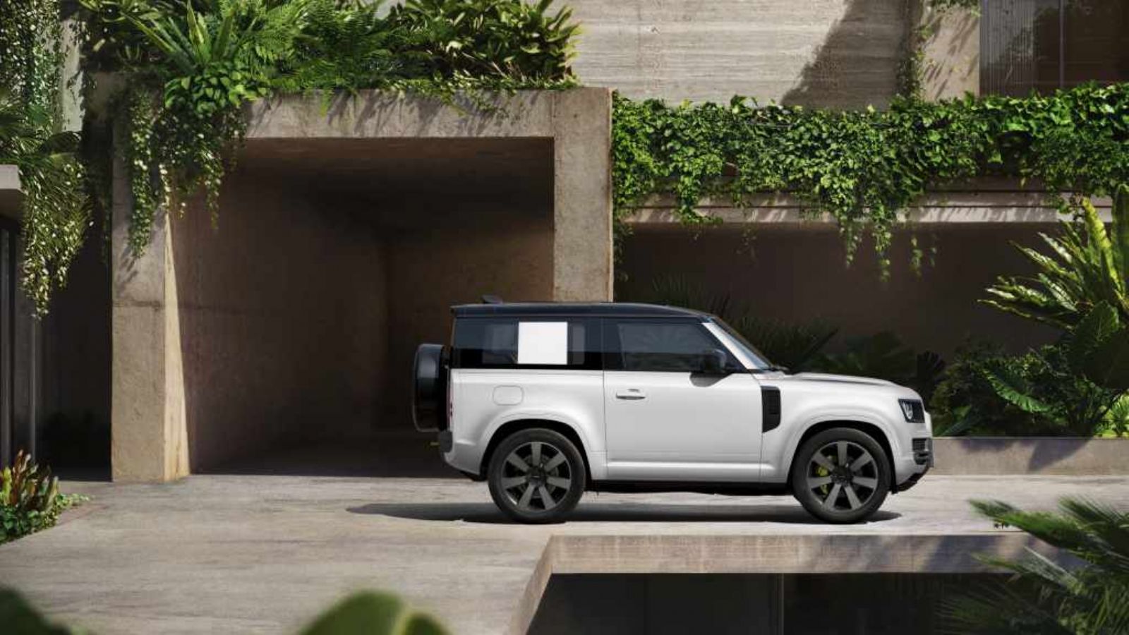 Το ανανεωμένο Land Rover Defender παρουσιάζει τη νέα έκδοση Vertex